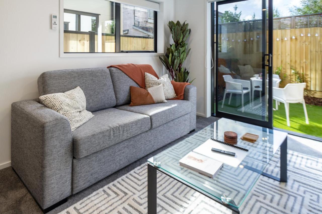 Central City Awaits 2 Bed 2 Bath With Carpark Christchurch Zewnętrze zdjęcie