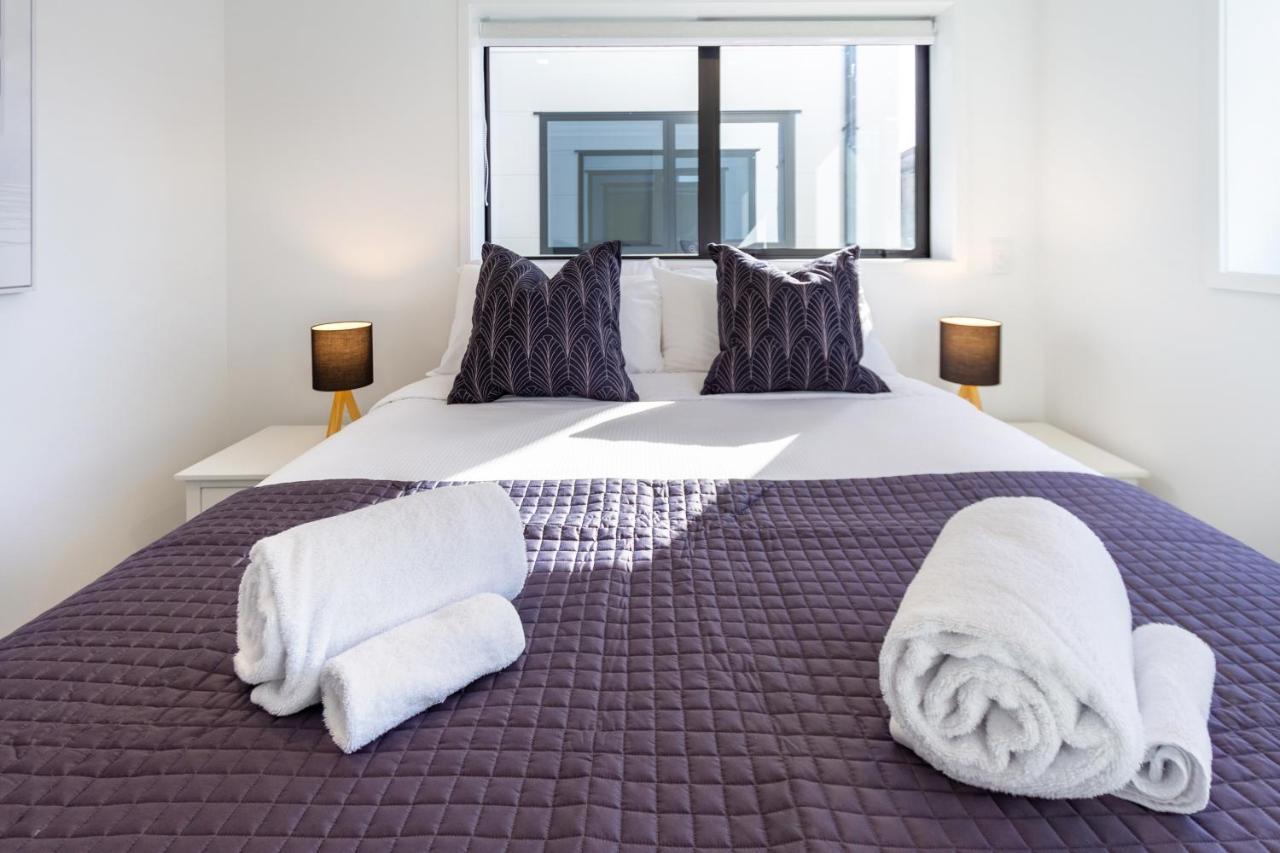 Central City Awaits 2 Bed 2 Bath With Carpark Christchurch Zewnętrze zdjęcie