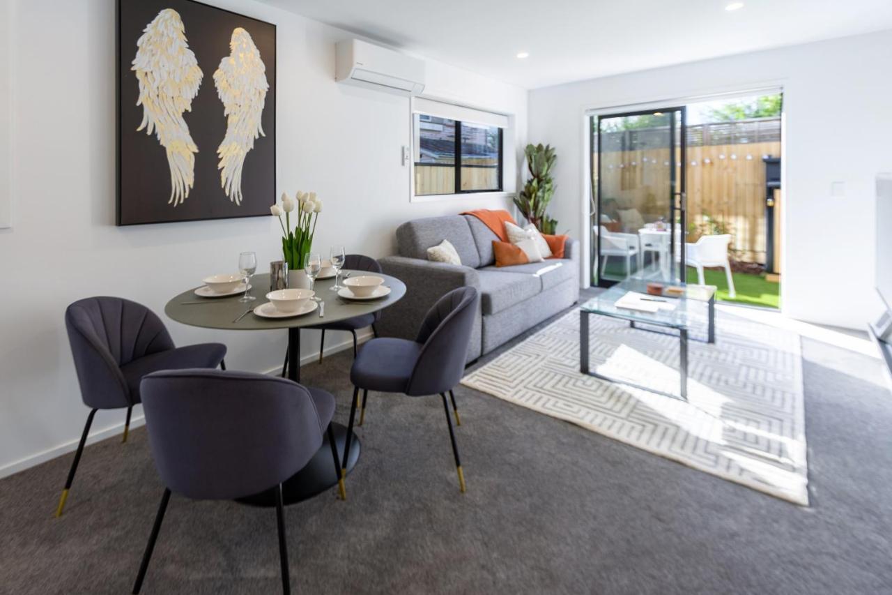 Central City Awaits 2 Bed 2 Bath With Carpark Christchurch Zewnętrze zdjęcie
