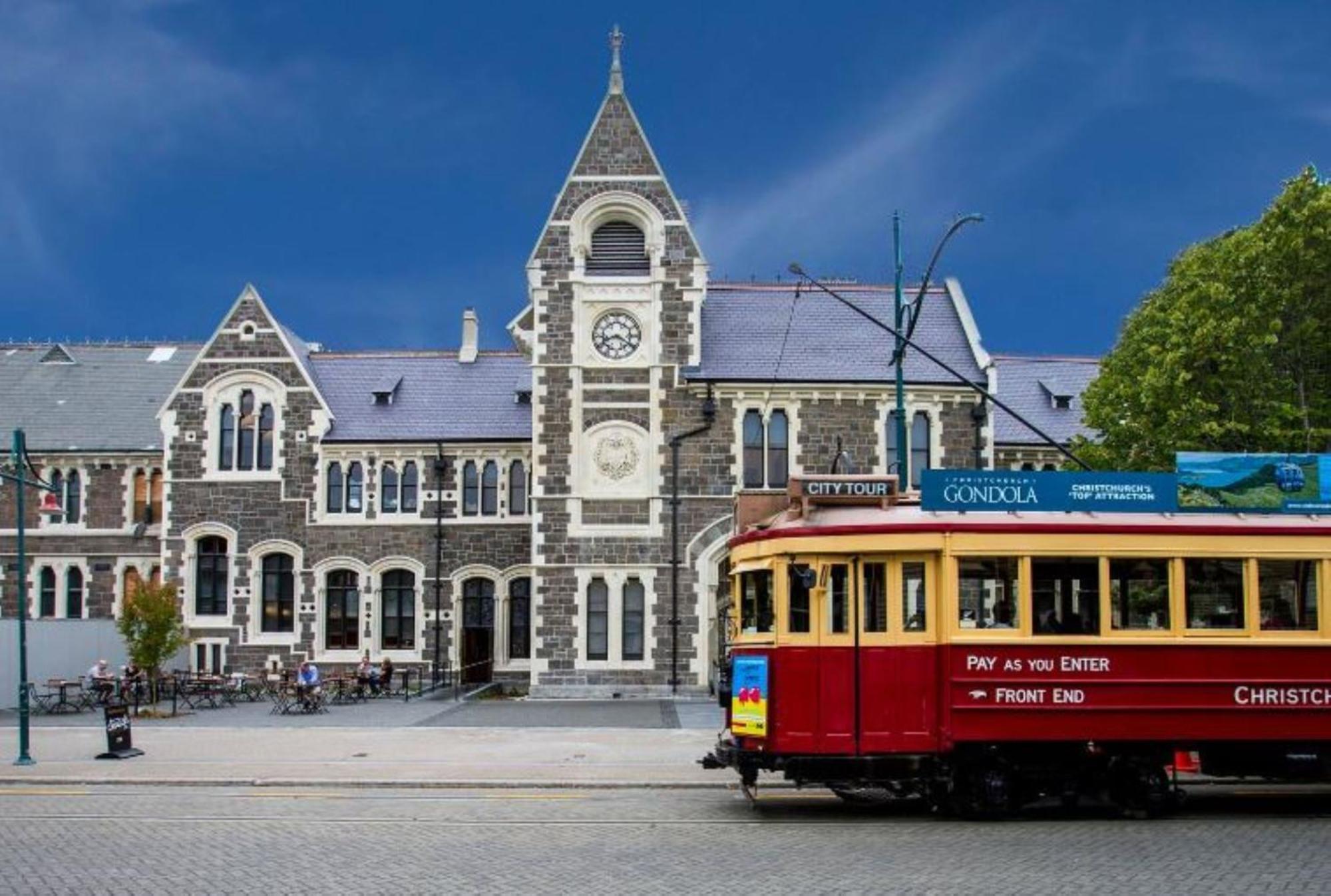Central City Awaits 2 Bed 2 Bath With Carpark Christchurch Zewnętrze zdjęcie
